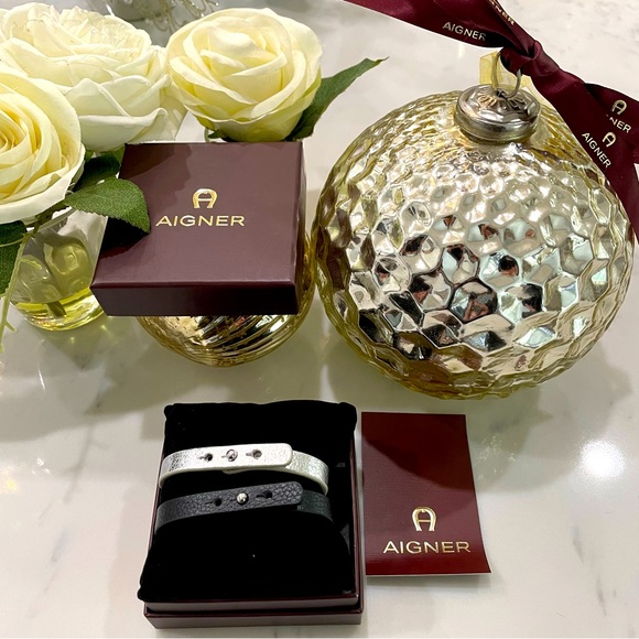 NEW ETIENNE AIGNER Togo Leather Double Tour Logo Bracelet - Picture 12 of 16